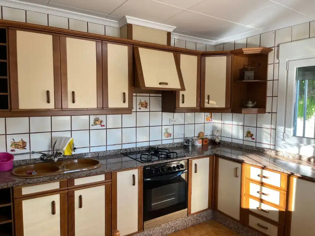 Küche von Wohnung zum Verkauf in Benicarló mit Privatgarten, Terrasse und Schwimmbad