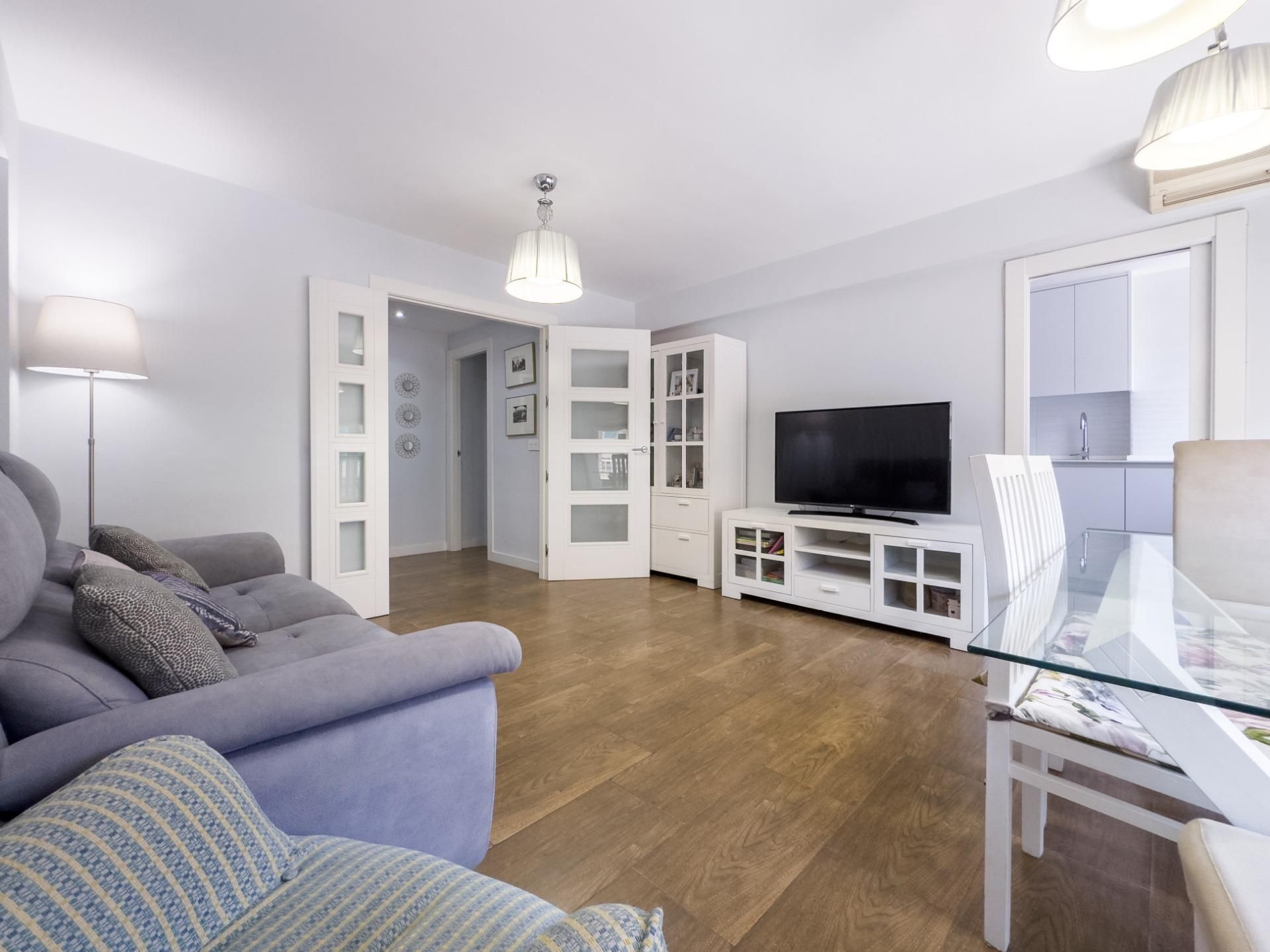 Living room of Flat for sale in  Granada Capital  with Air Conditioner, Heating and Terrace