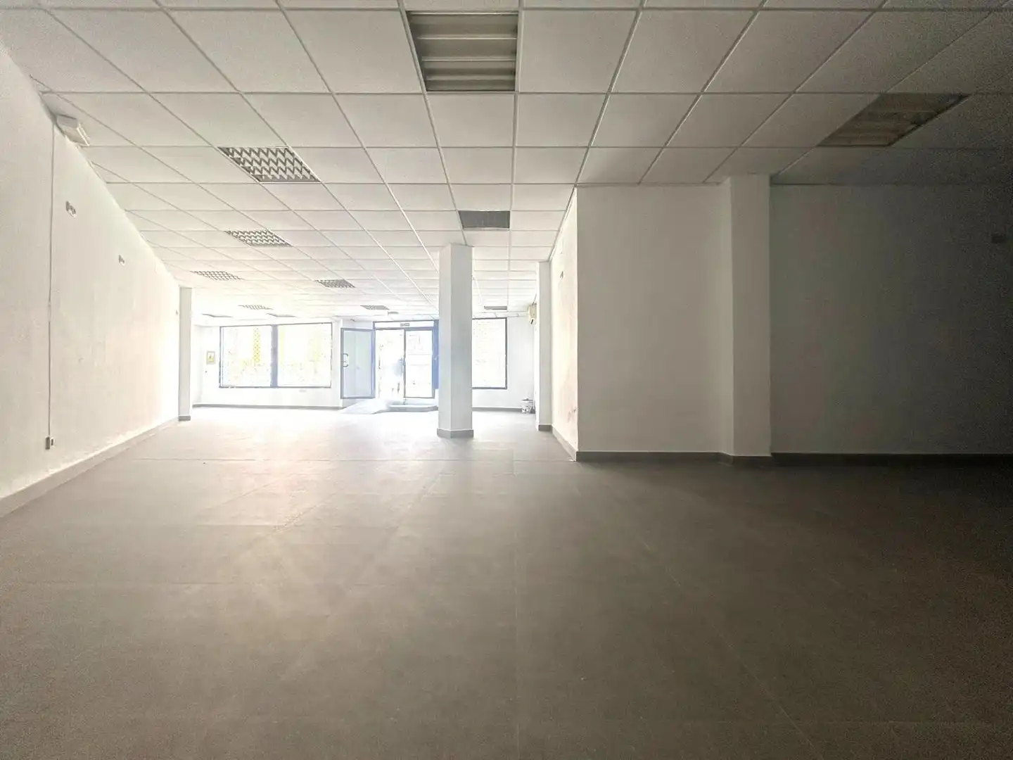 Local comercial en venda a El Ejido Ciudad, imagen 5