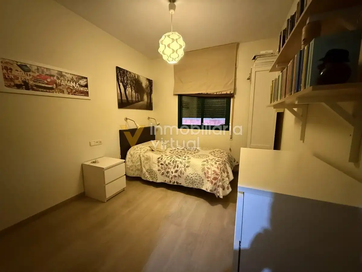 Habitación de Piso en venta en Cabra con Aire acondicionado, Calefacción y Amueblado