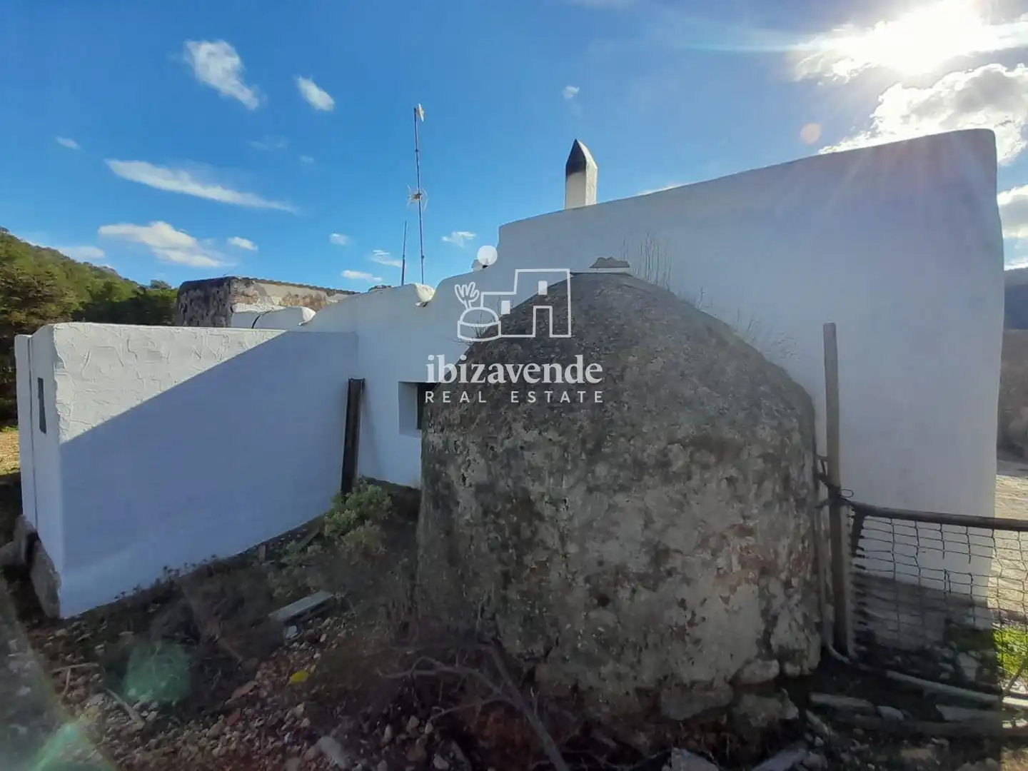 Houses for sale in Sant Joan de Labritja  with Furnished