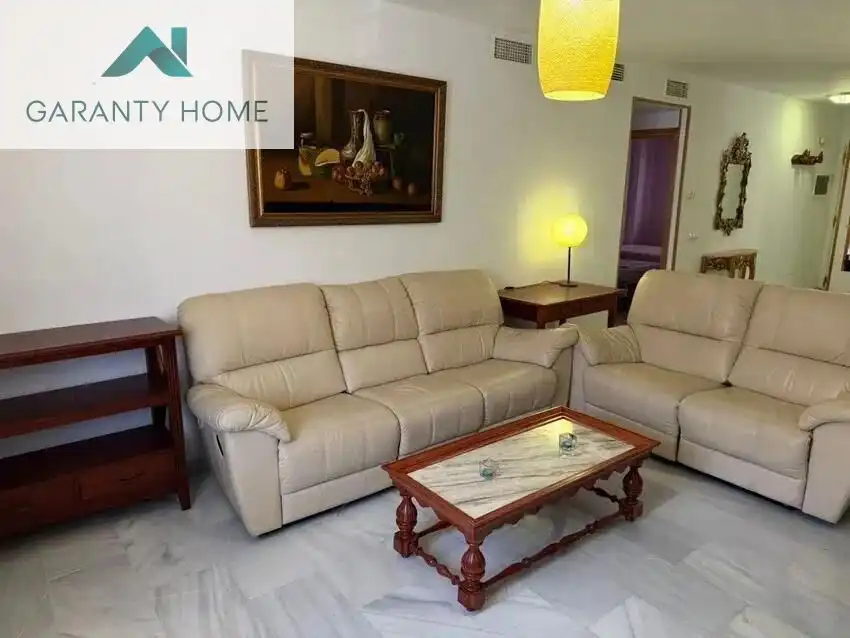 Sala de estar de Piso en venta en Málaga con Aire acondicionado, Trastero y Amueblado