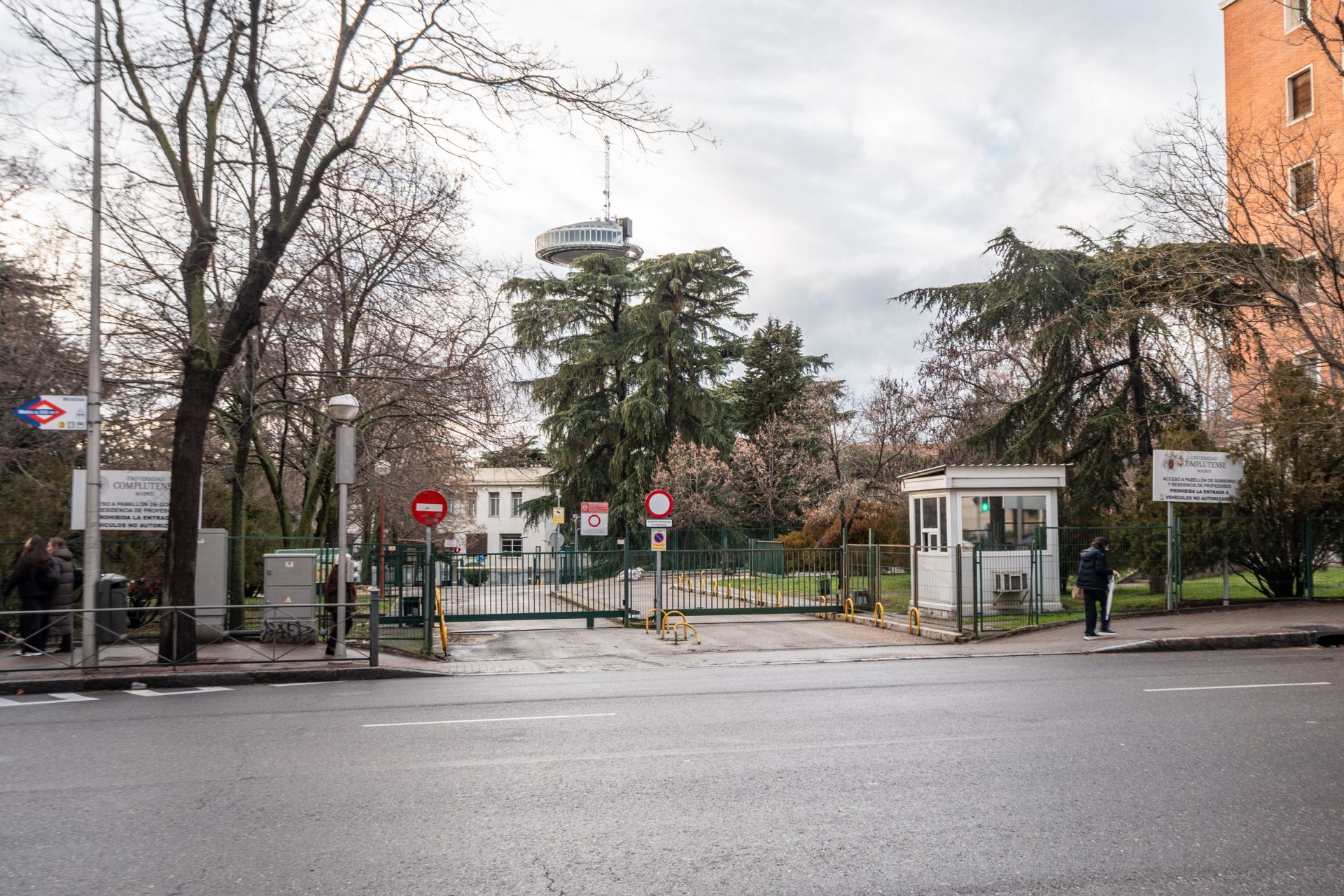 Vista exterior de Piso en venta en  Madrid Capital con Calefacción, Terraza y Amueblado