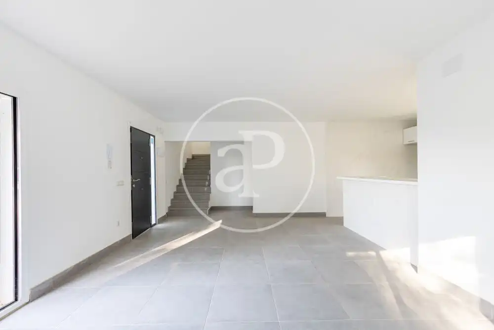Casa aparellada amb terrassa en venda a Godelleta, imagen 10