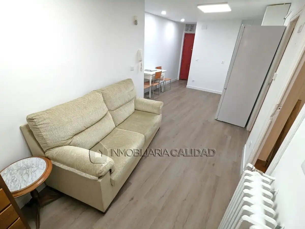 Piso de alquiler en Burgos con Calefacción y Amueblado