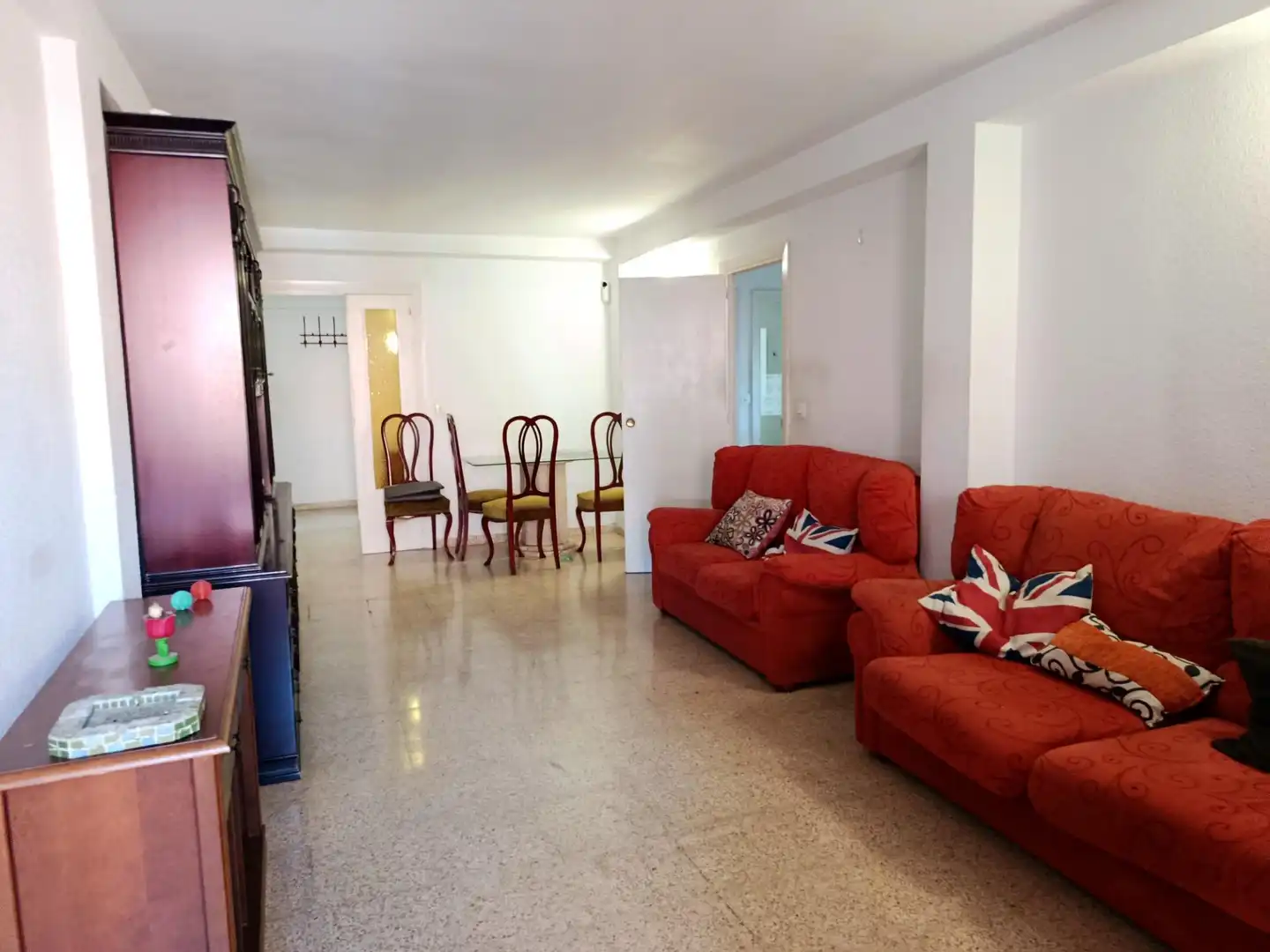 Sala d'estar de Pis en venda en Alicante / Alacant amb Balcó i Alarma