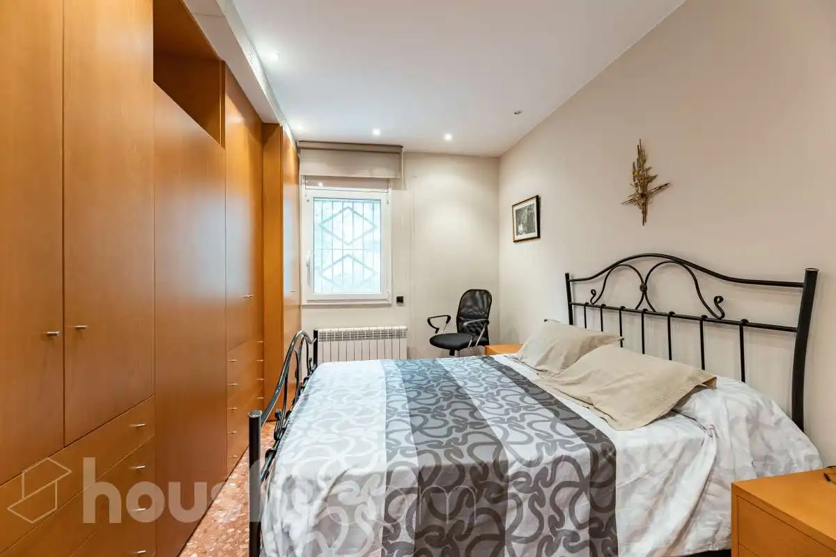 Dormitori de Casa o xalet en venda en Sant Pere de Ribes amb Aire condicionat, Calefacció i Jardí privat
