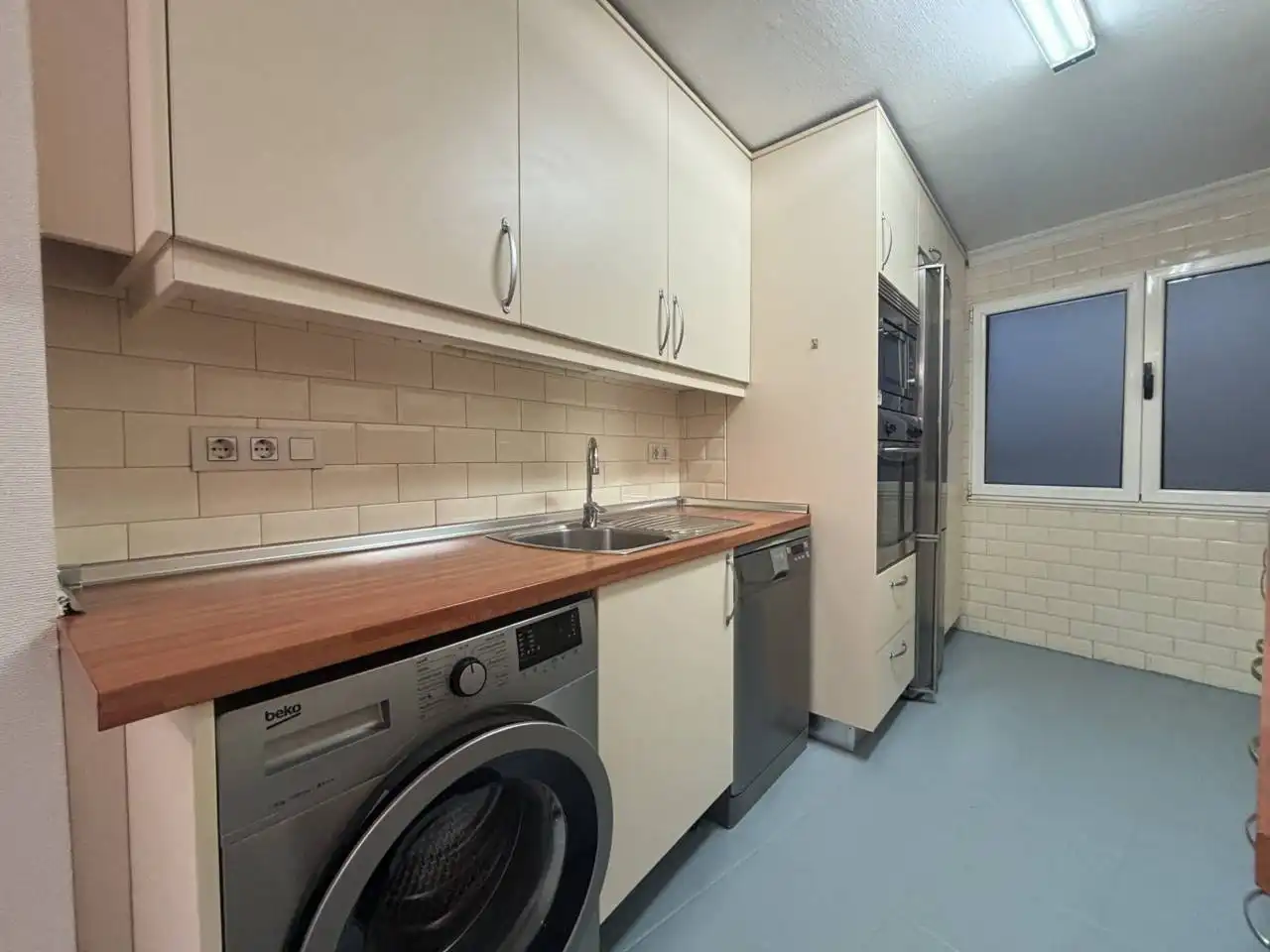 Flat for rent in Avenida Galicia, Buenavista