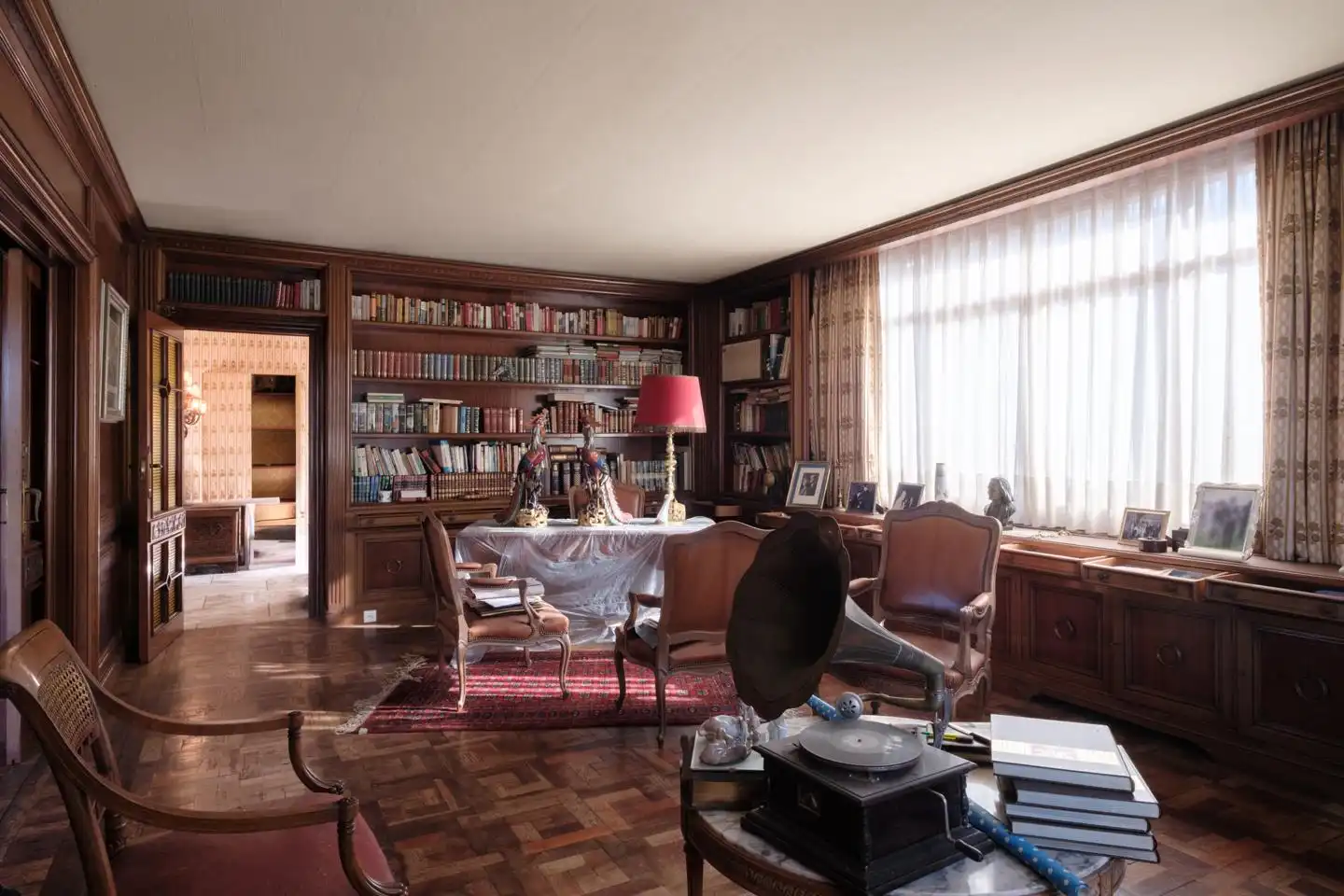 Sala d'estar de Casa o xalet en venda en Gijón  amb Jardí privat i Terrassa