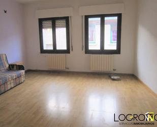 House or chalet for sale in  Logroño  with Heating