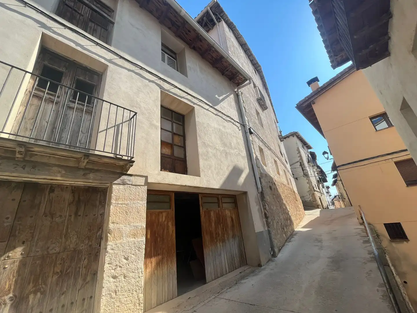 Exterior view of Houses for sale in Peñarroya de Tastavins  with Terrace and Furnished