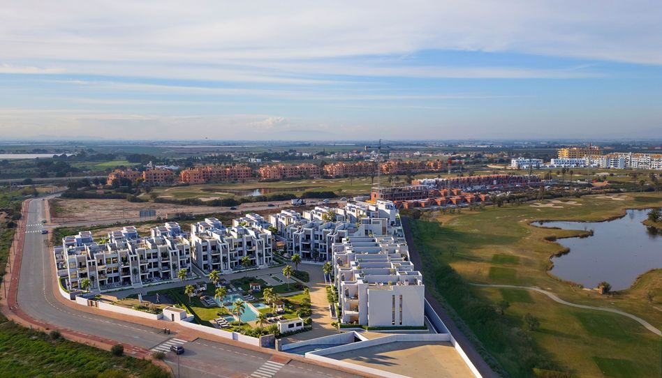 Foto 0 de Obra nueva en Los Alcázares · 72920434