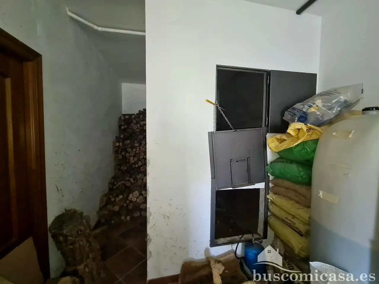 Casa o xalet en venda en Huelma amb Aire condicionat, Calefacció i Jardí privat