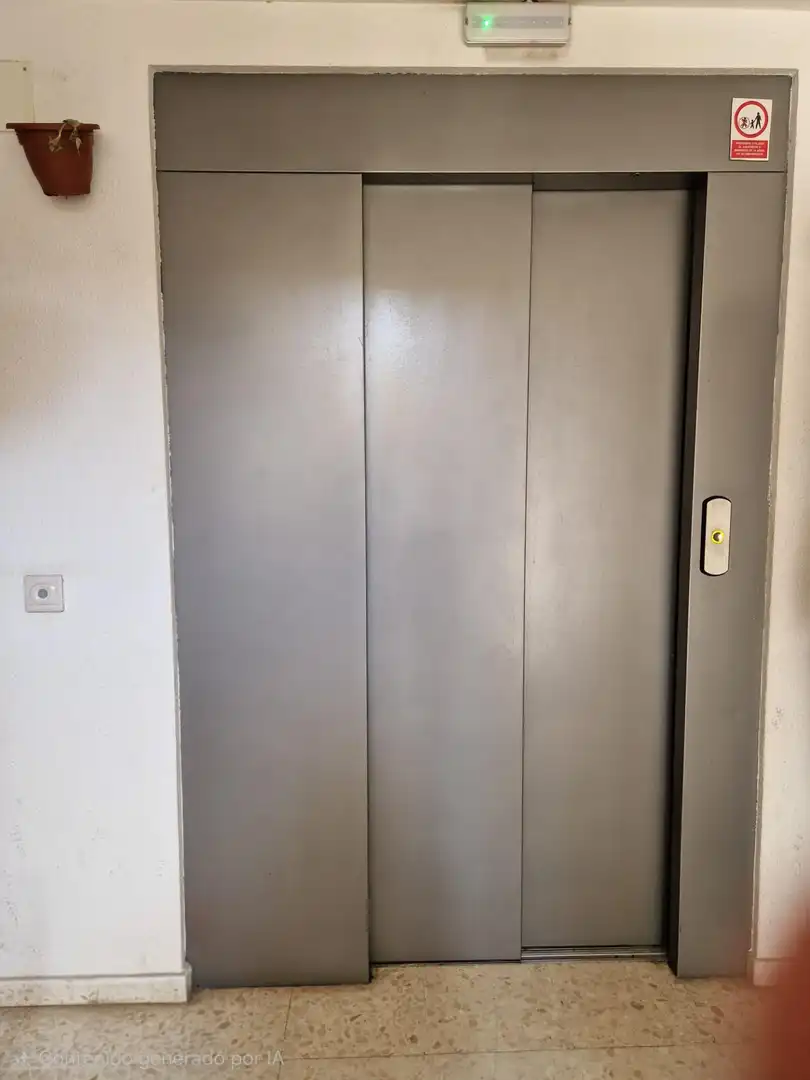 Piso con ascensor en venta en Barriada Río San Pedro, imagen 51