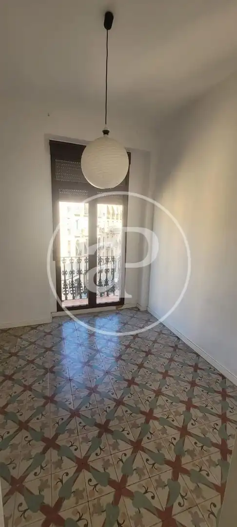 Schlafzimmer von Wohnung zur Miete in Valencia mit Klimaanlage, Möbliert und Balkon