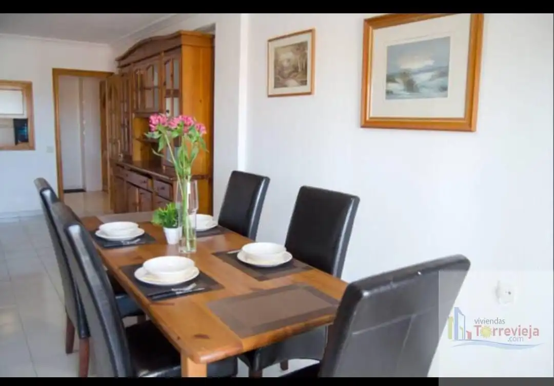 Comedor de Ático en venta en Torrevieja con Aire acondicionado, Terraza y Piscina comunitaria