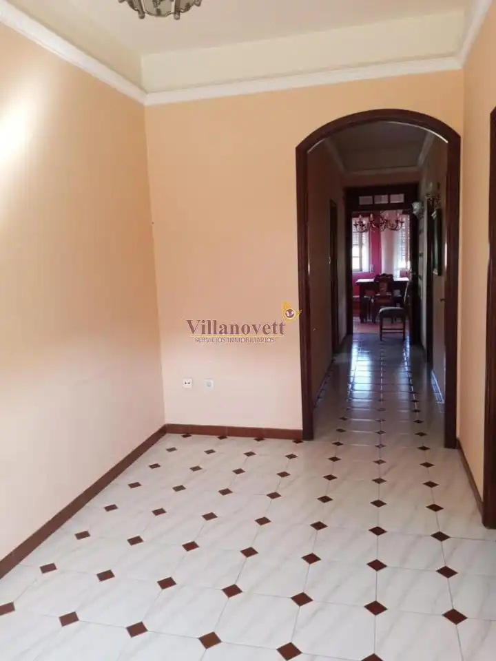 Planta baja en venta en Vilagarcía de Arousa con Calefacción