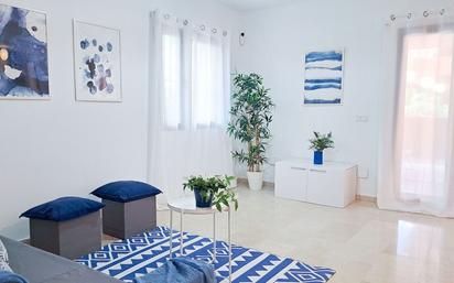 Living room of Apartment for sale in Estepona  with Air Conditioner, Terrace and Storage room