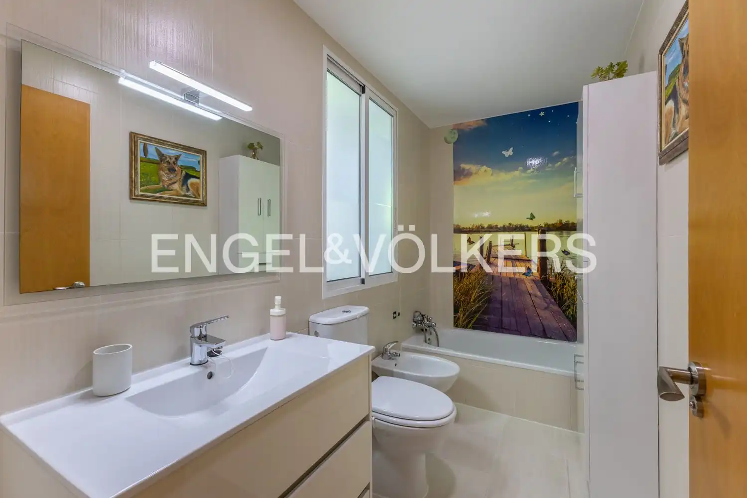Bathroom of Flat for sale in Valencia  with Air Conditioner and Heating