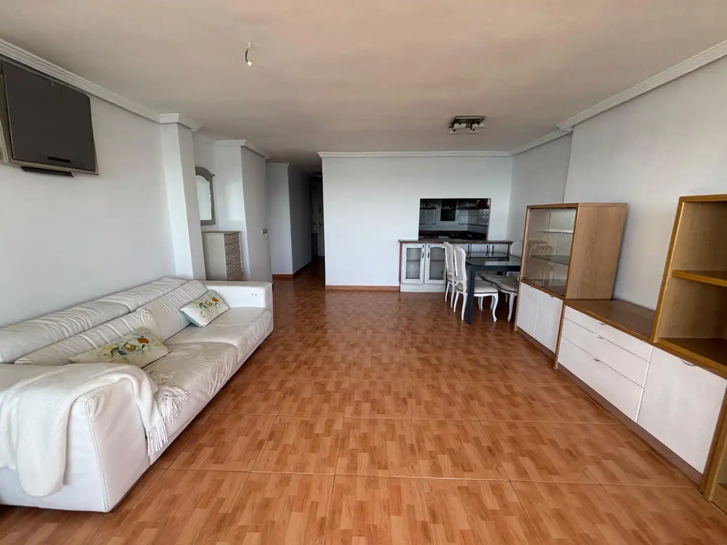 Apartamento con ascensor en venta en Carrer Sol Naixent 7, imagen 3