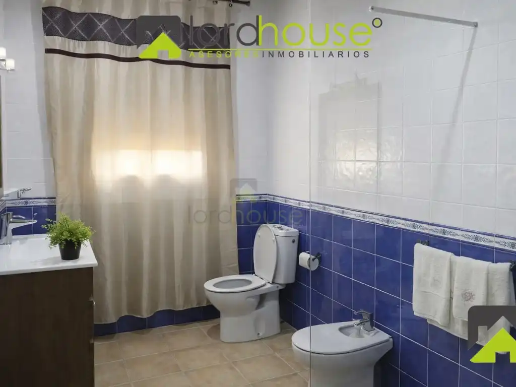 Bathroom of Houses for sale in Lorca