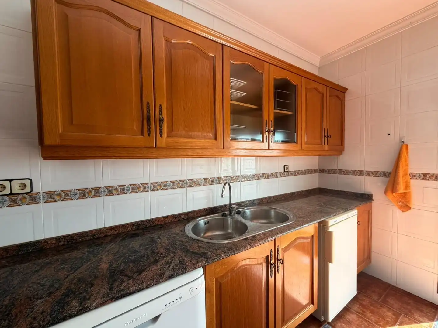 Kitchen of Houses for rent in Rafelbuñol / Rafelbunyol, Valencia