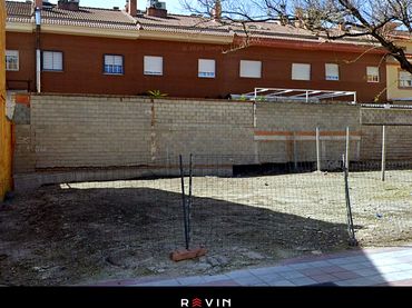 Terreny residencial en venda a Calle Pintor Francisco Baños 28