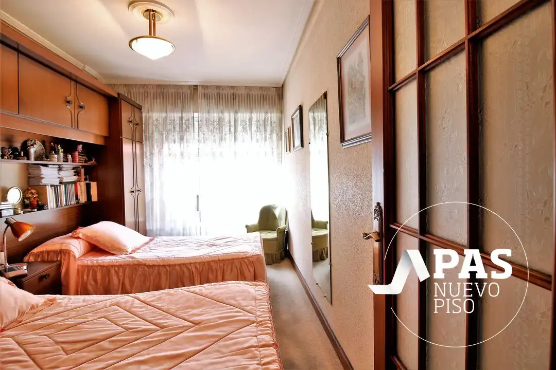 Habitación de Piso en venta en Santander con Balcón
