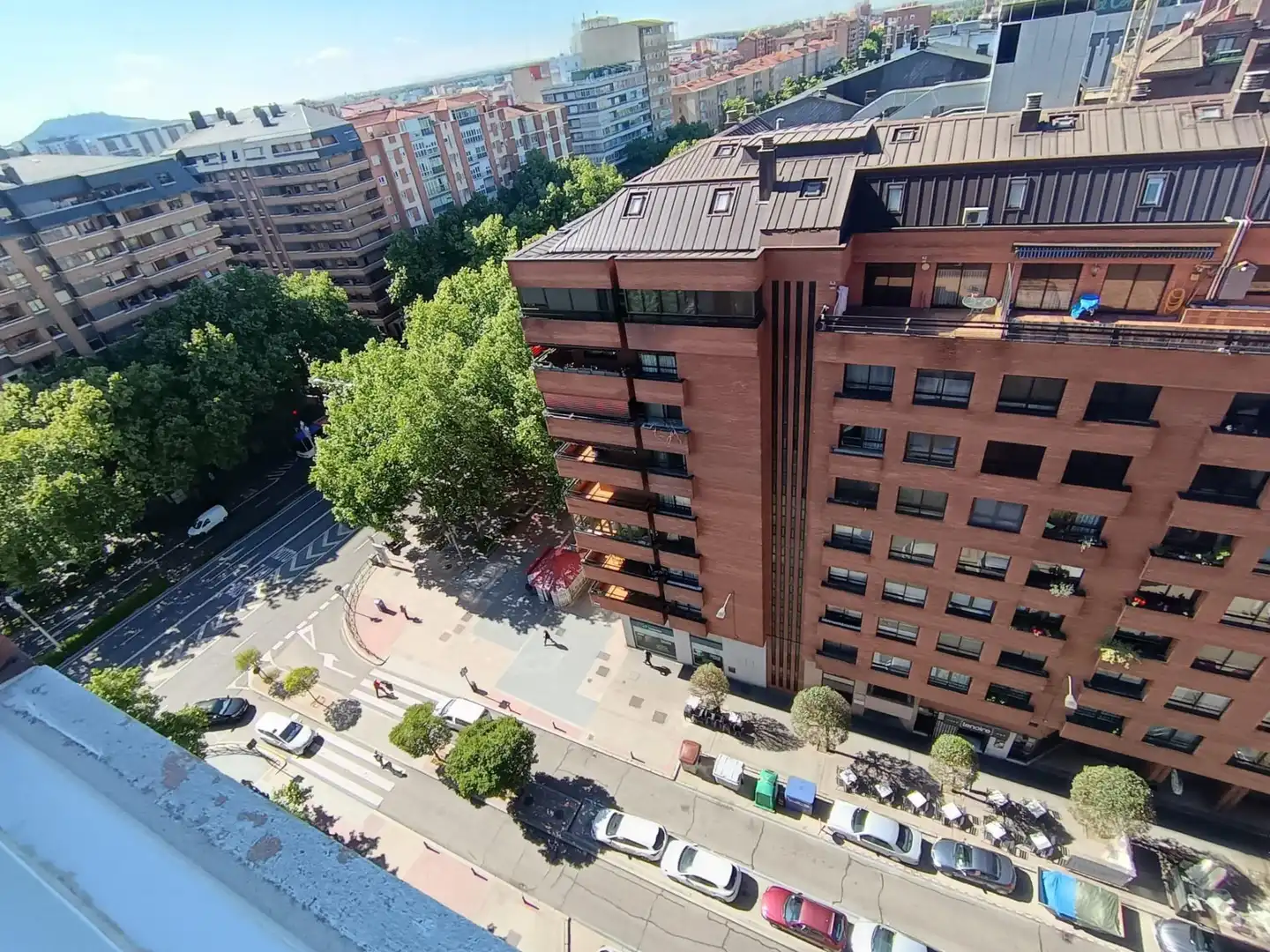 Vista exterior de Piso de alquiler en Valladolid con Calefacción, Parquet y Terraza