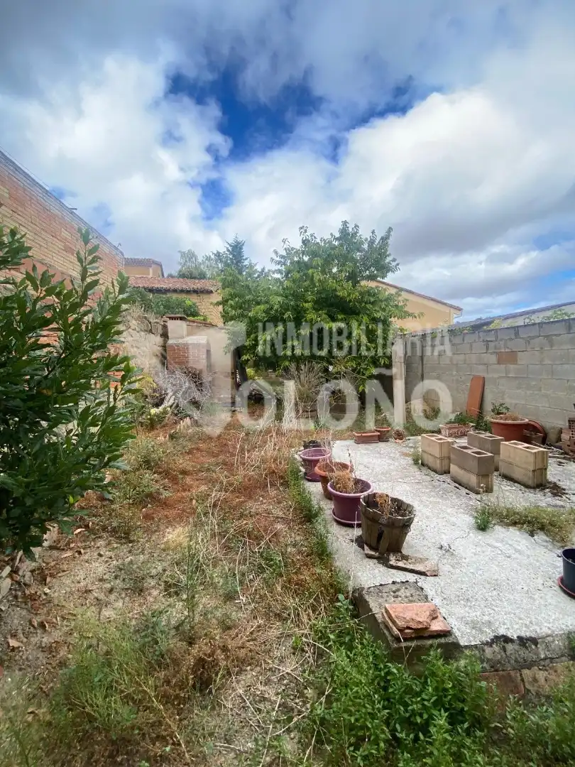 Finca rústica en venda en Rodezno amb Traster