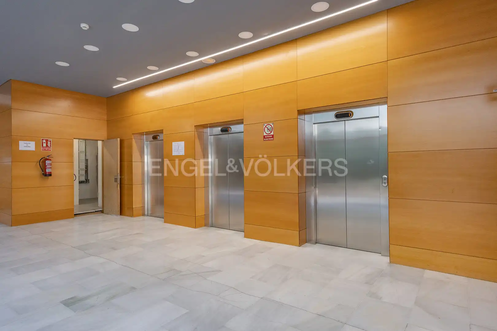 Oficina de alquiler en Sant Cugat del Vallès