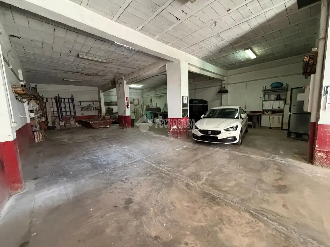 Parking of Buildings for sale in Badajoz
