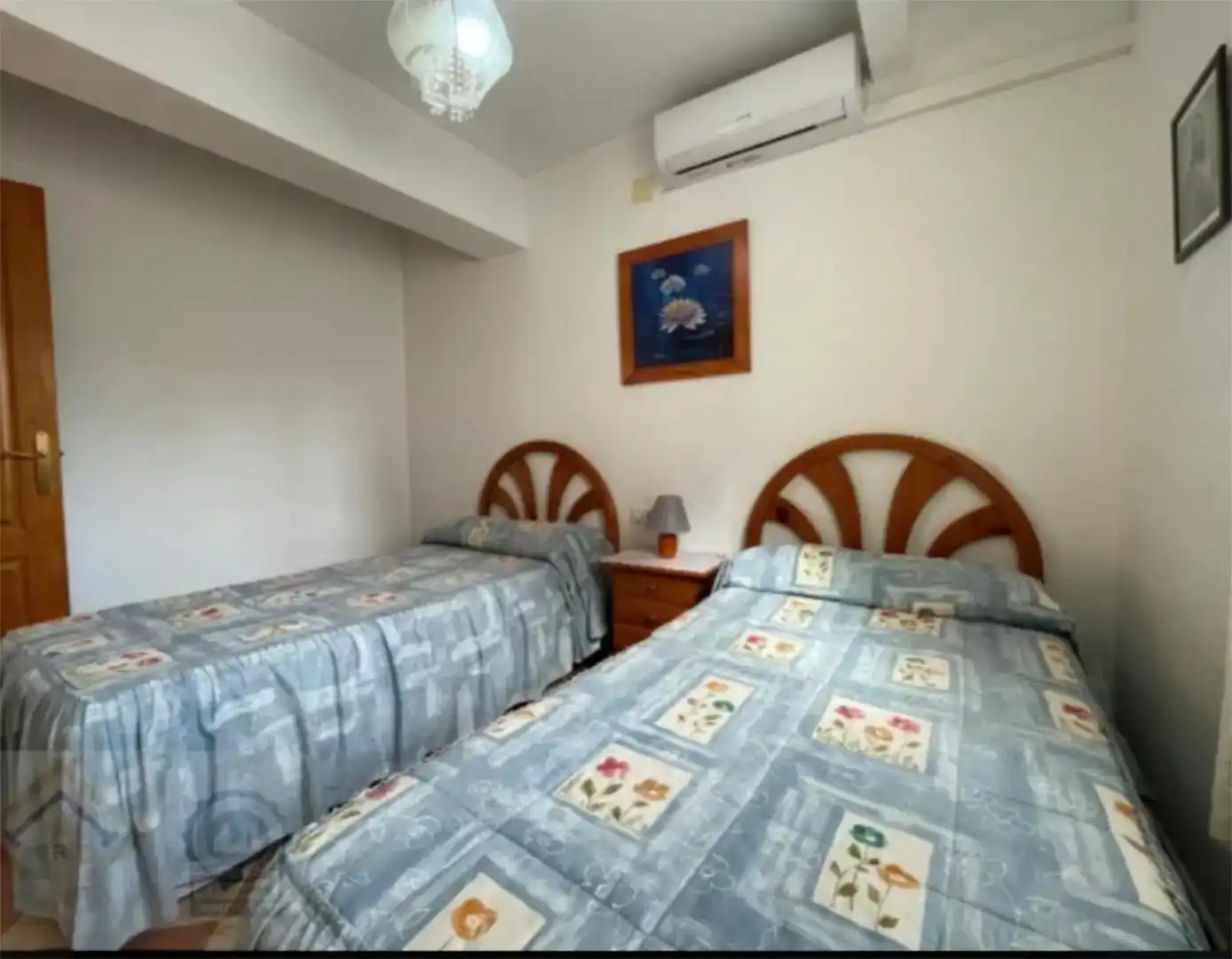 Bedroom of Flat for sale in Benidorm  with Air Conditioner and Balcony