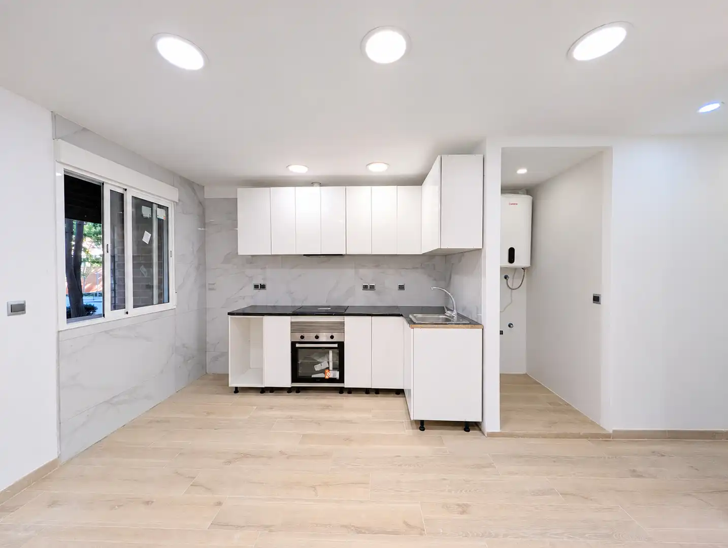 Cocina de Piso en venta en Badalona con Parquet y Horno