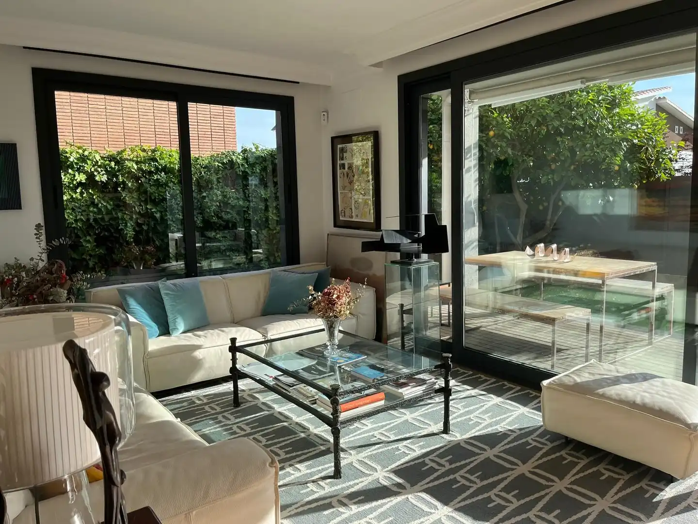 Living room of Houses for rent in Sant Just Desvern  with Air Conditioner, Heating and Terrace