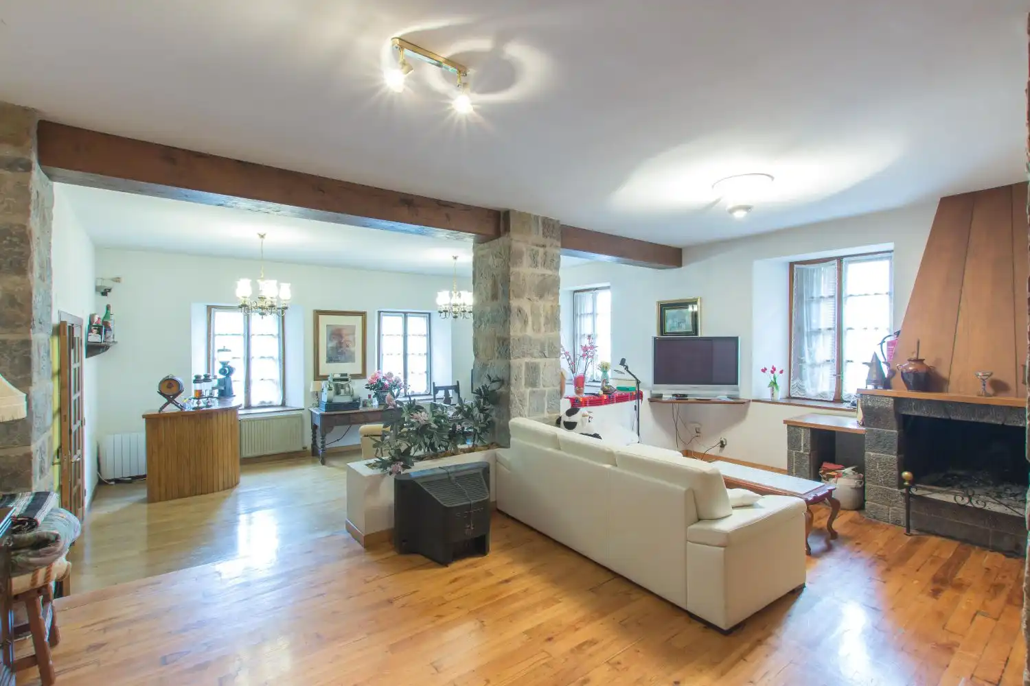 Sala de estar de Casa o chalet en venta en Atetz con Calefacción, Terraza y Amueblado