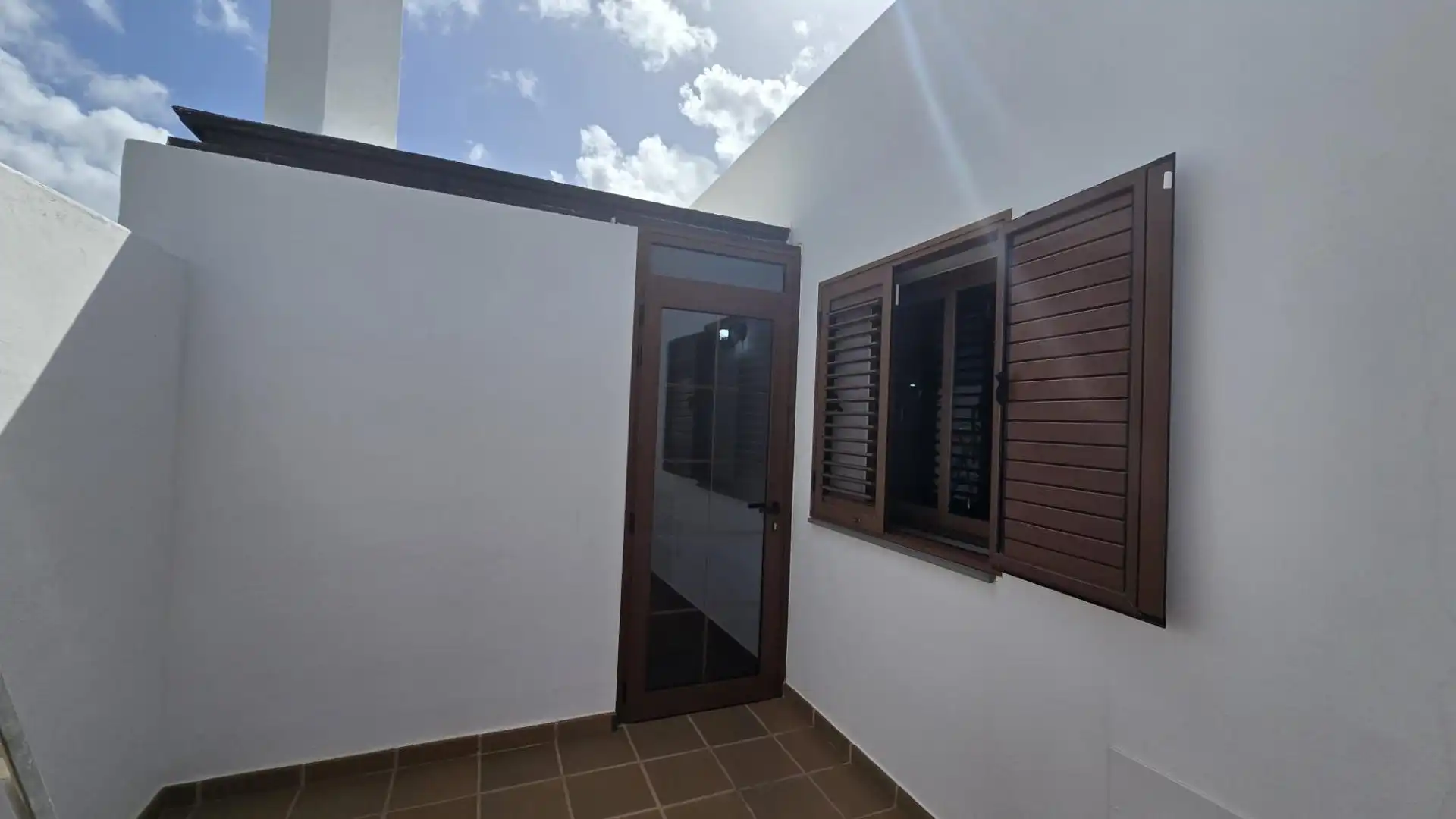 Terrassa de Casa o xalet en venda en Tinajo amb Jardí privat, Terrassa i Traster