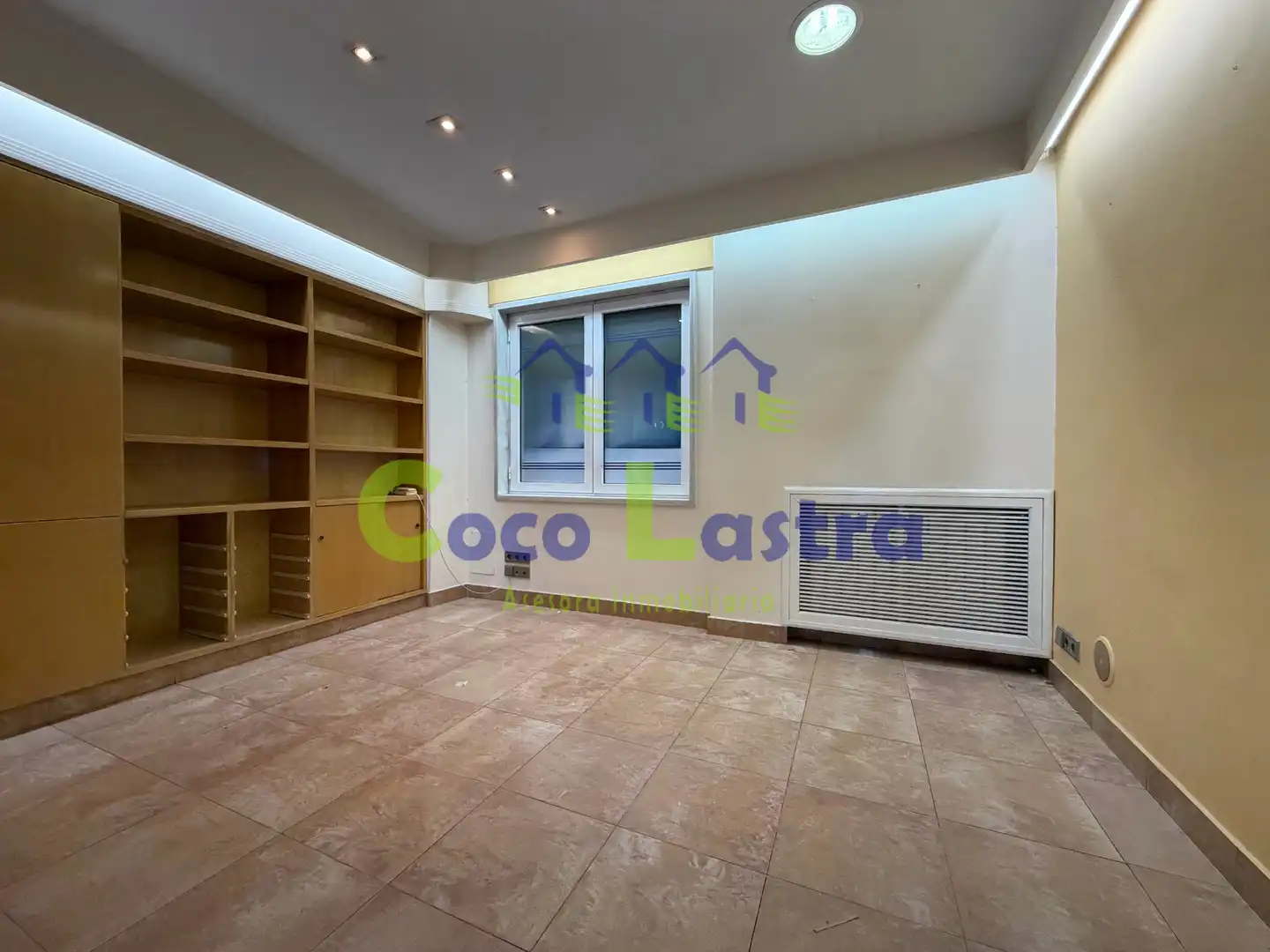 Office space with lift for sale in Calle Pozo Amarillo, imagen 13