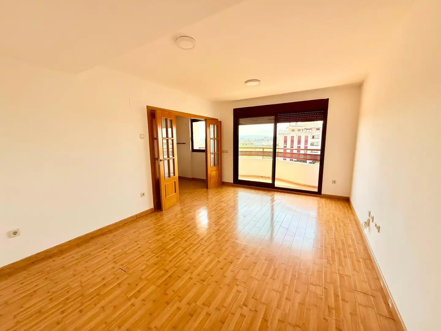 Exterior view of Flat for rent in Silla  with Heating, Terrace and Balcony
