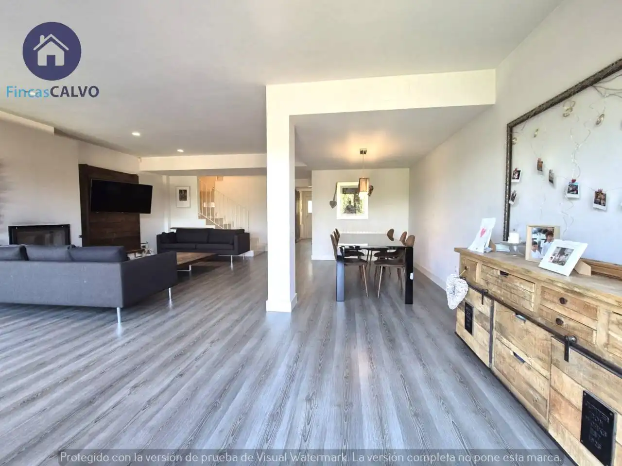 Sala de estar de Casa adosada en venta en Sant Quirze del Vallès con Aire acondicionado, Calefacción y Jardín privado