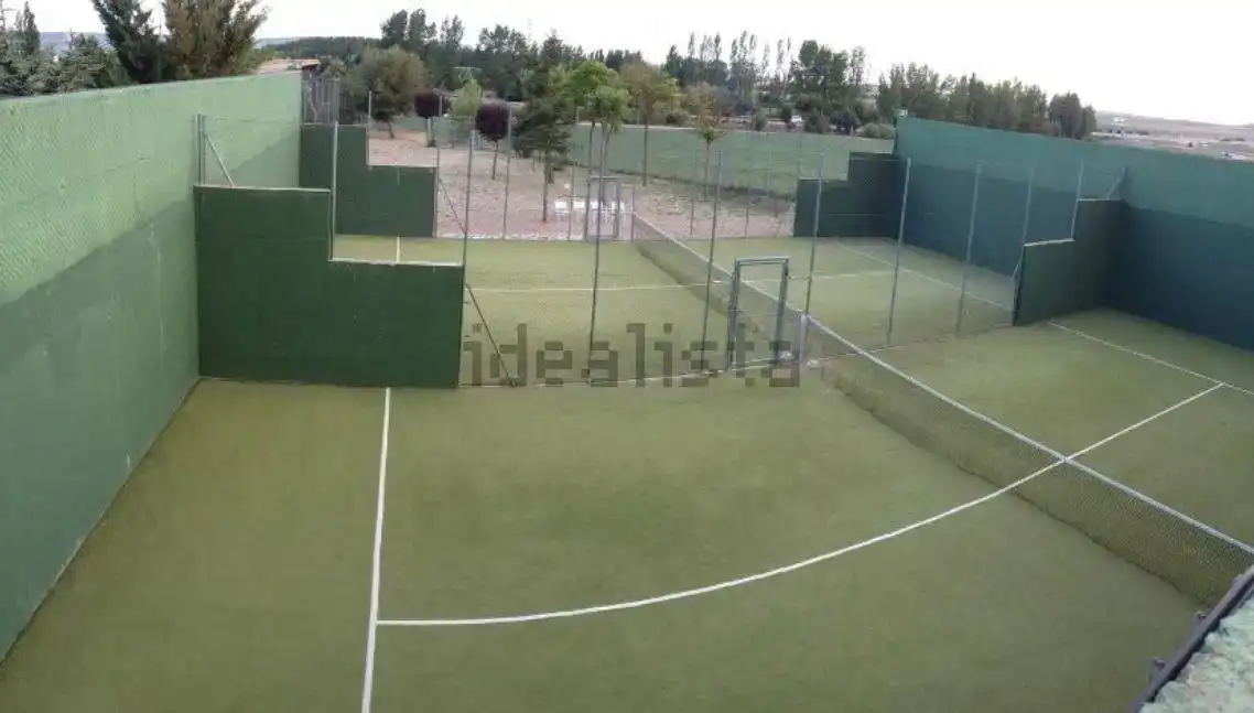 Jardí de Casa o xalet en venda en Magaz de Pisuerga amb Piscina i Balcó