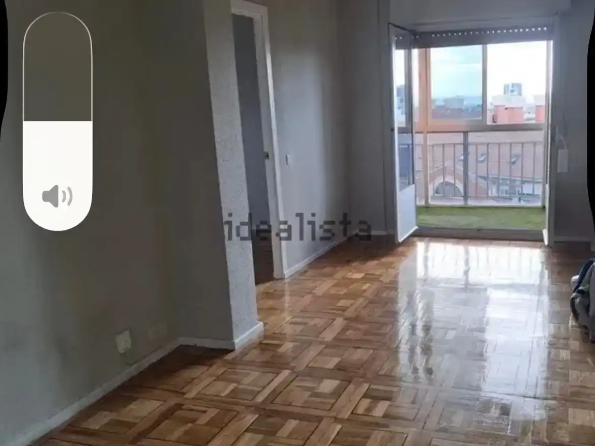 Dormitori de Àtic en venda en  Madrid Capital amb Aire condicionat i Balcó