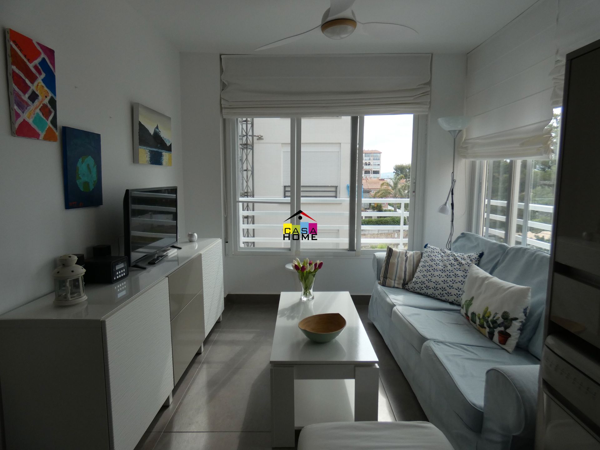 Sala de estar de Apartamento en venta en Benicasim / Benicàssim con Aire acondicionado, Amueblado y Piscina comunitaria