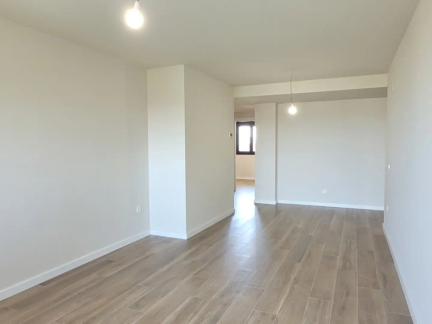 Neubau-Wohnung mit Terrasse zum Verkauf in Avinguda d'Ermengol V, imagen 7