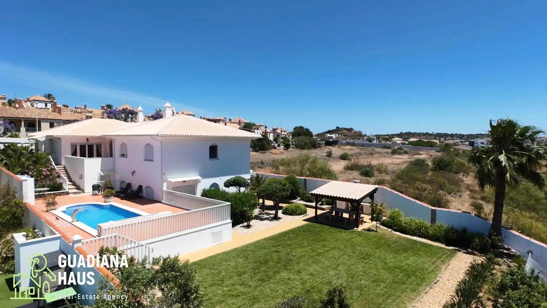 Villa avec piscine à vendre à Calle JOSE DE ESPRONCEDA 9