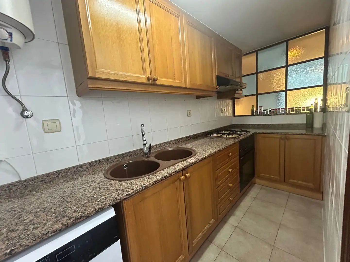 Cocina de Piso de alquiler en Aldaia con Aire acondicionado, Terraza y Amueblado