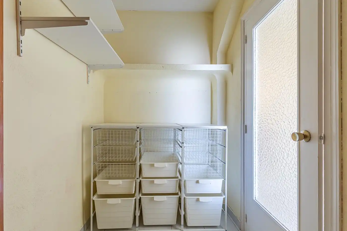 Flat for rent in Madrid  with Heating and Furnished