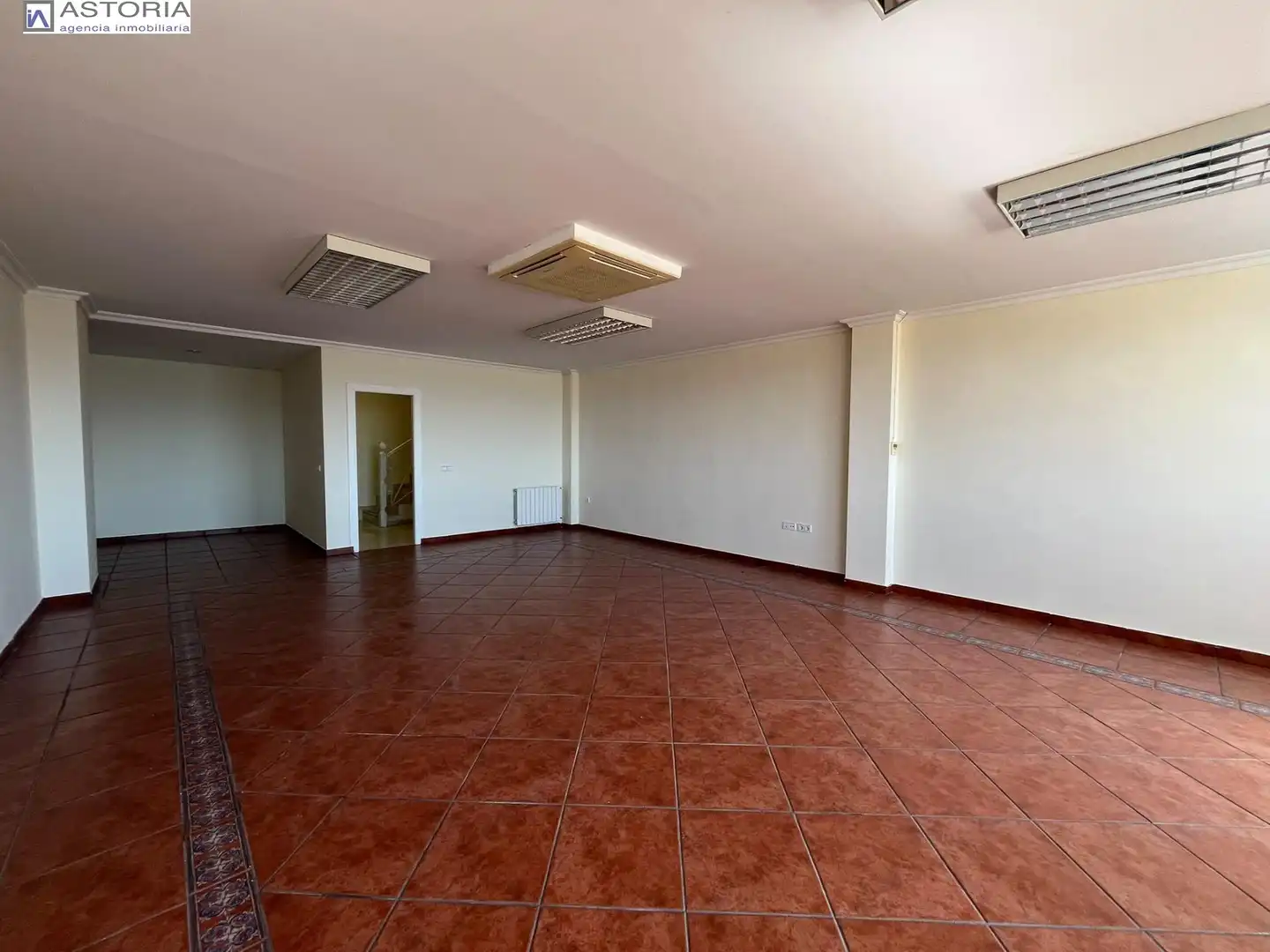 Adosado con piscina en alquiler en Calle Calle Padre Ferrer, imagen 17