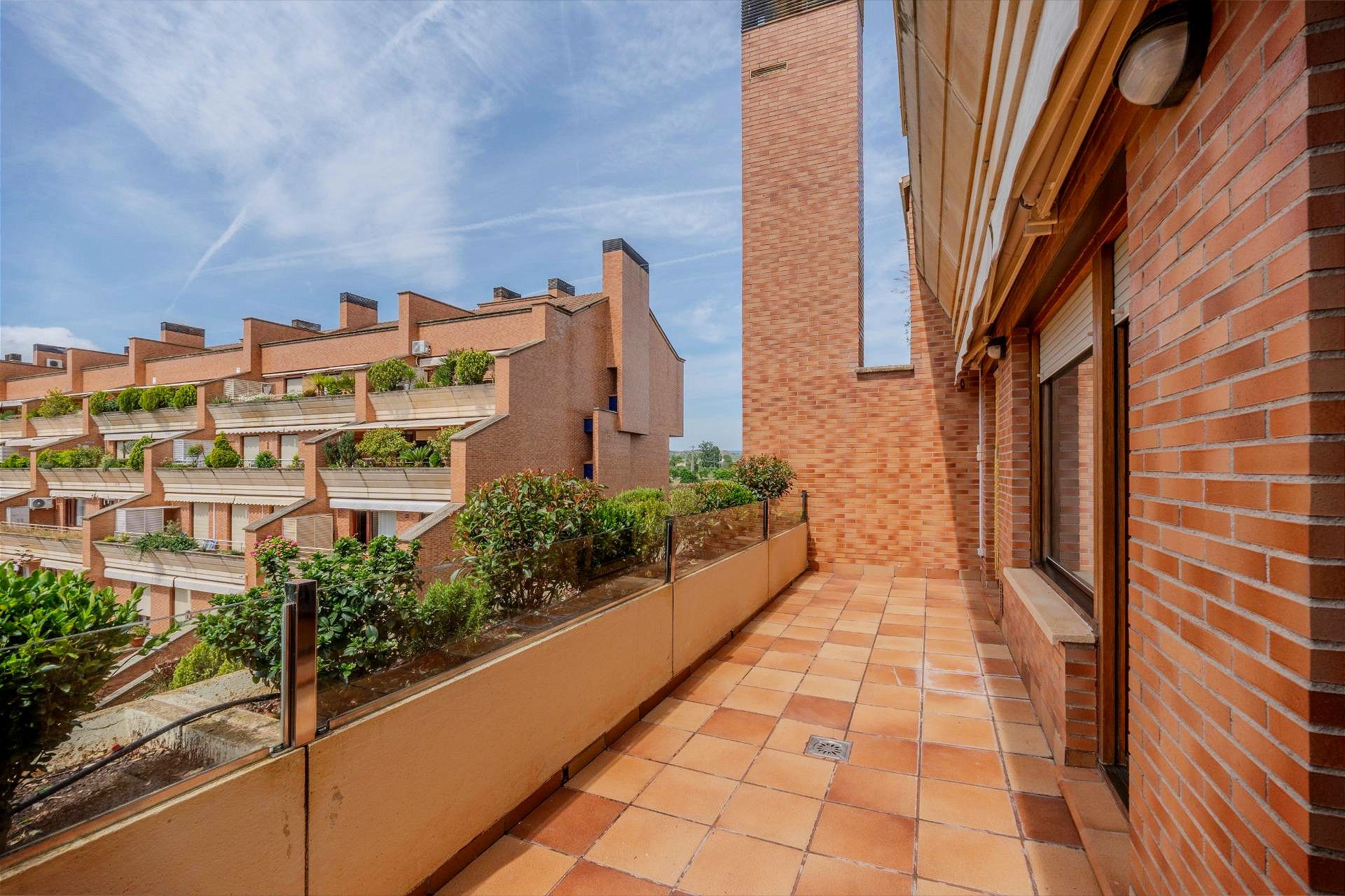 Terrassa de Pis en venda en  Logroño amb Calefacció, Parquet i Terrassa