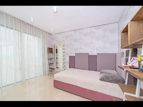 Dormitori de Casa o xalet en venda en Marbella amb Aire condicionat, Terrassa i Piscina